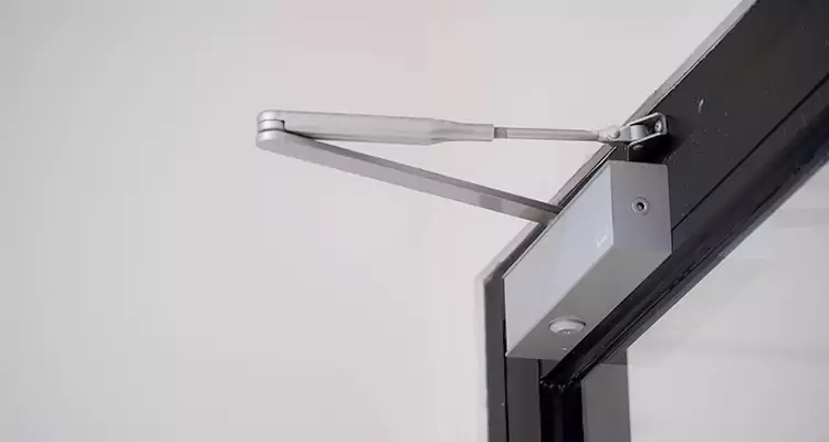 Screen Door Closer Repair in Riverview, FL