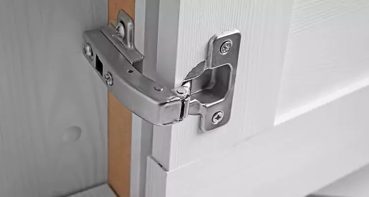 Shower Door Hinge Replacement in Riverview, FL