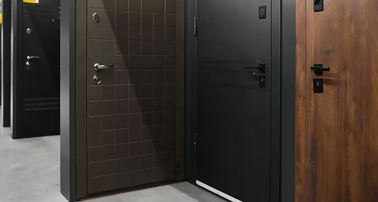 Burglar Proof Storm Door Repair in Riverview, FL