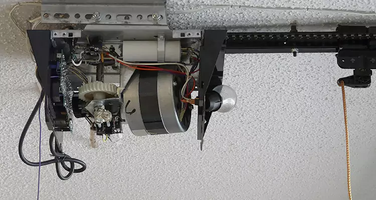 Garage Door Motor Replacement in Riverview, FL