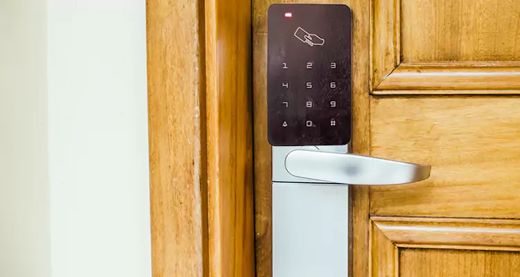 Keyless Hotel Door Locks Repair in Riverview, FL